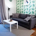 Pelicanstay In Central Paris