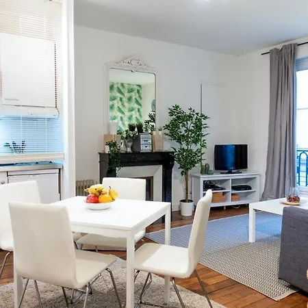 Pelicanstay In Central Paris